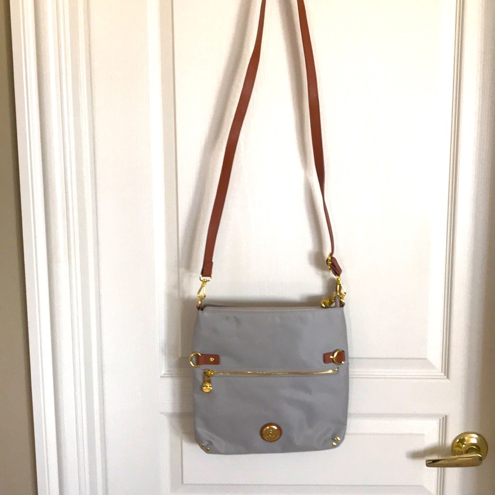 Purse Crossbody- Gray w/ Gold accents